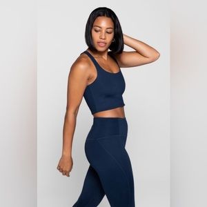 Girlfriend Collective Paloma Racerback Crop Top Navy blue